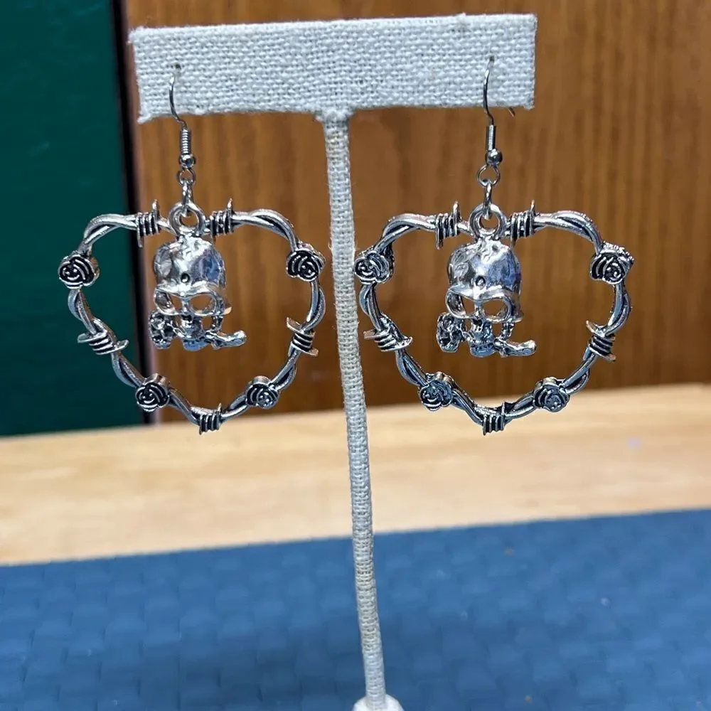 Gothic Punk Skull & Rose 🌹 Heart ♥️ Silver Dangle Fishhook Earrings #JW21
